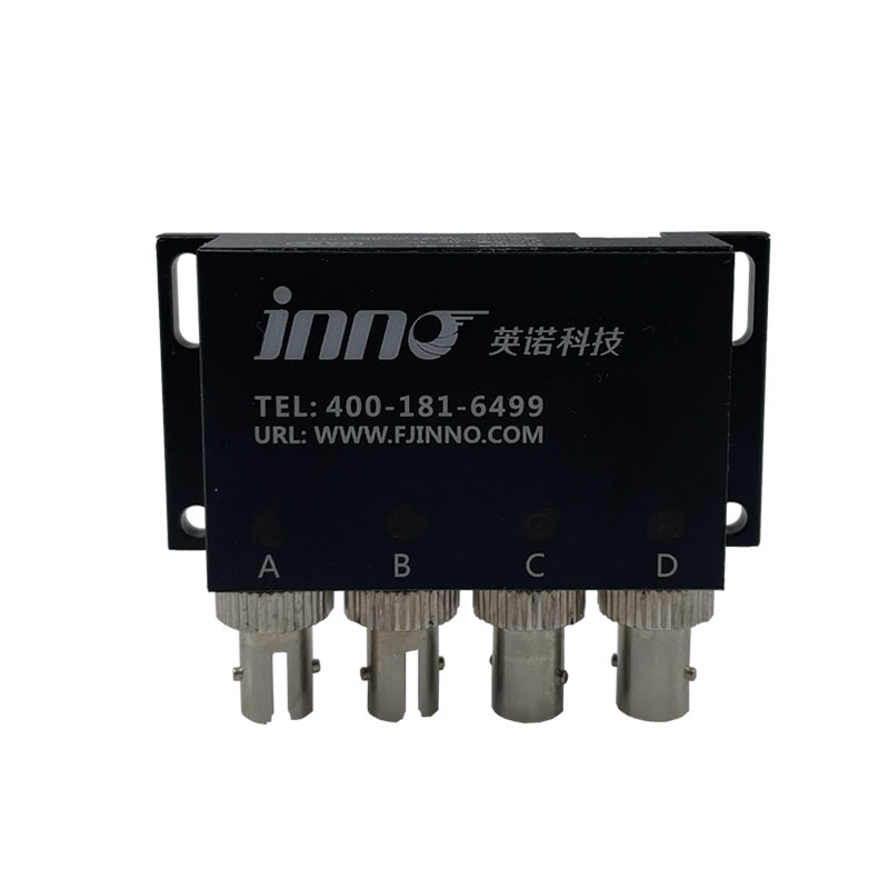 Fiber optic temperature measurement module with four channels